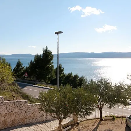 With A Parking Space Mimice, Omis - 5958 Apartment